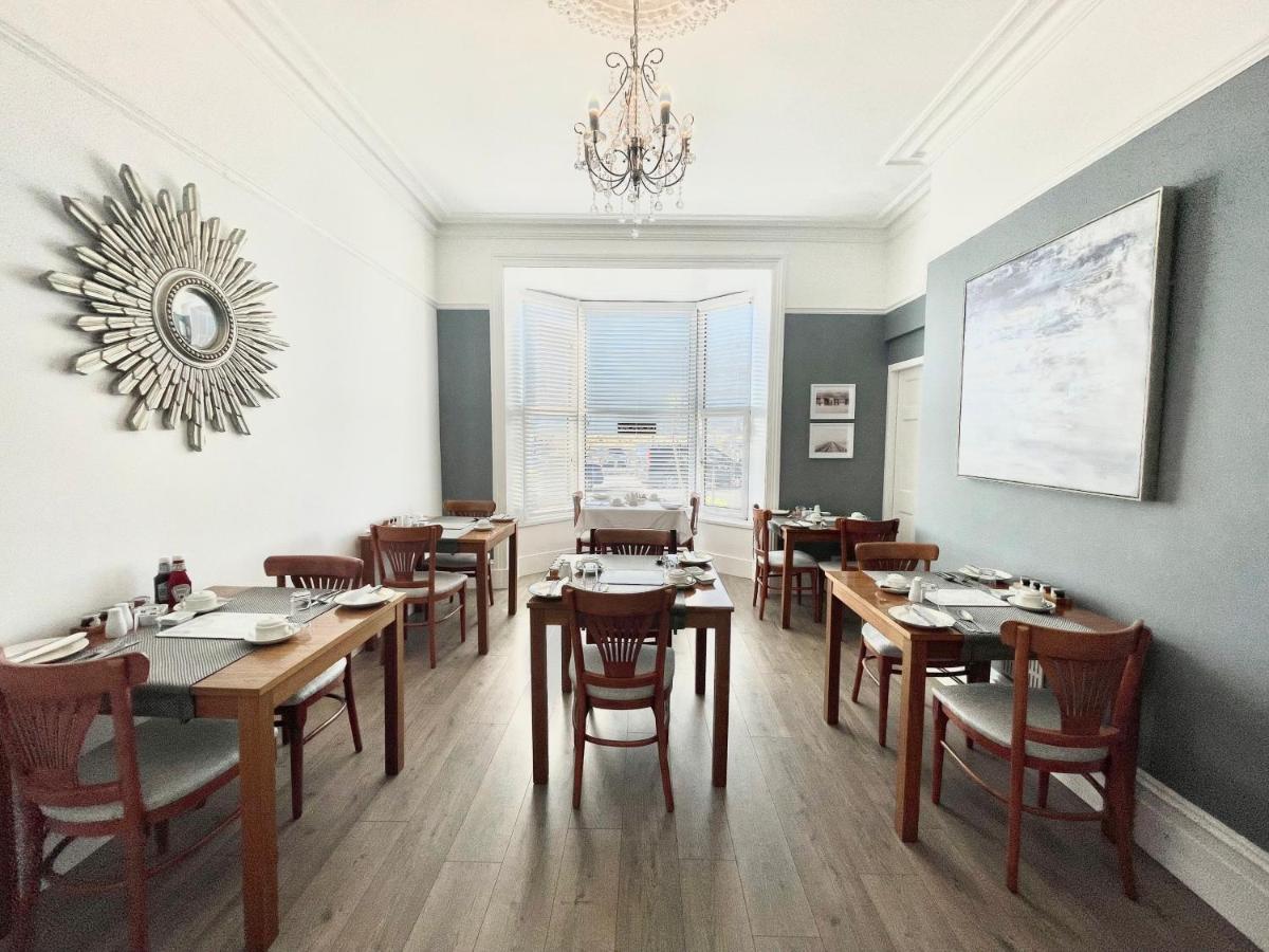 Endeavour Guest House Бармут Екстериор снимка