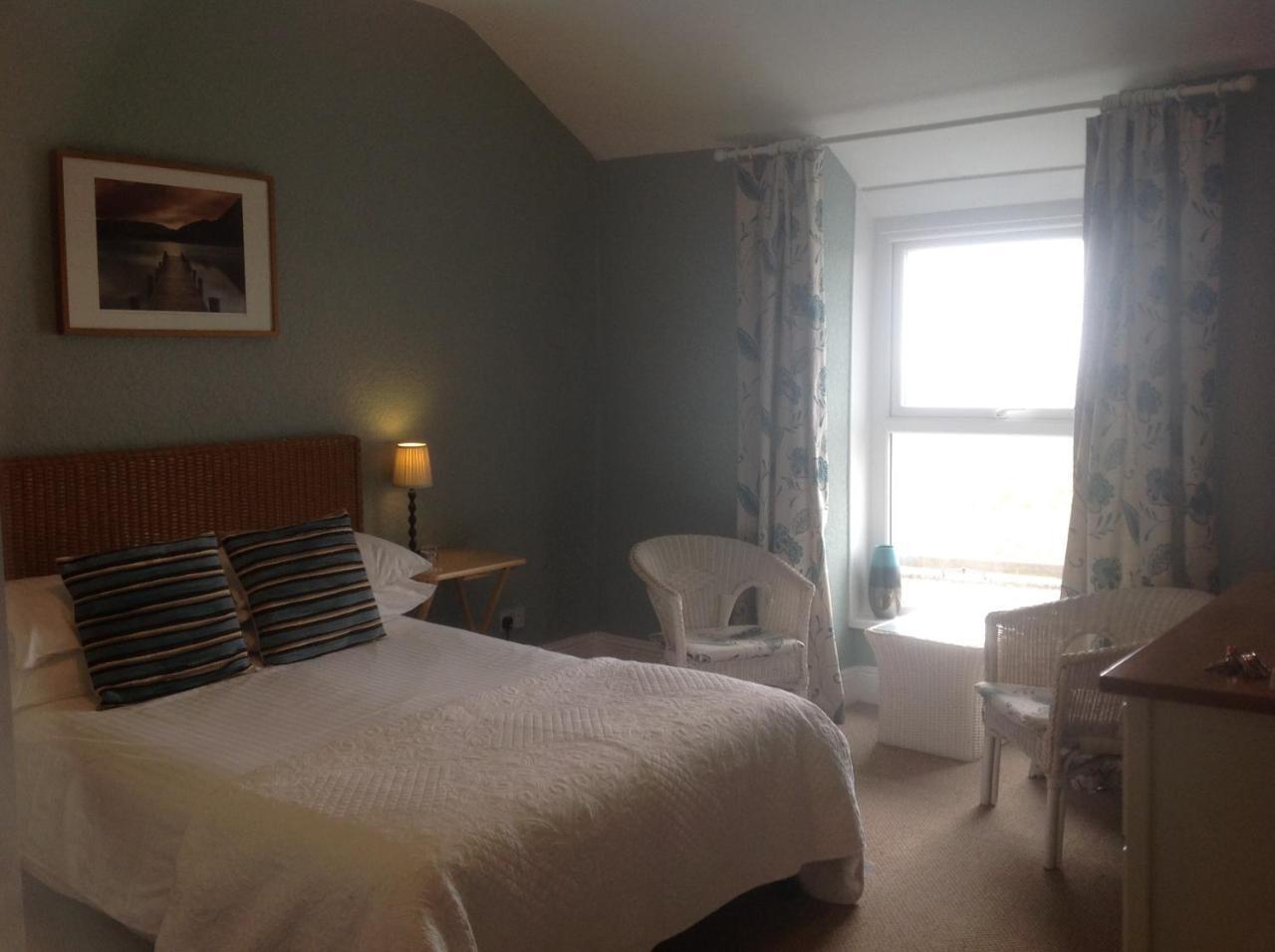 Endeavour Guest House Бармут Екстериор снимка